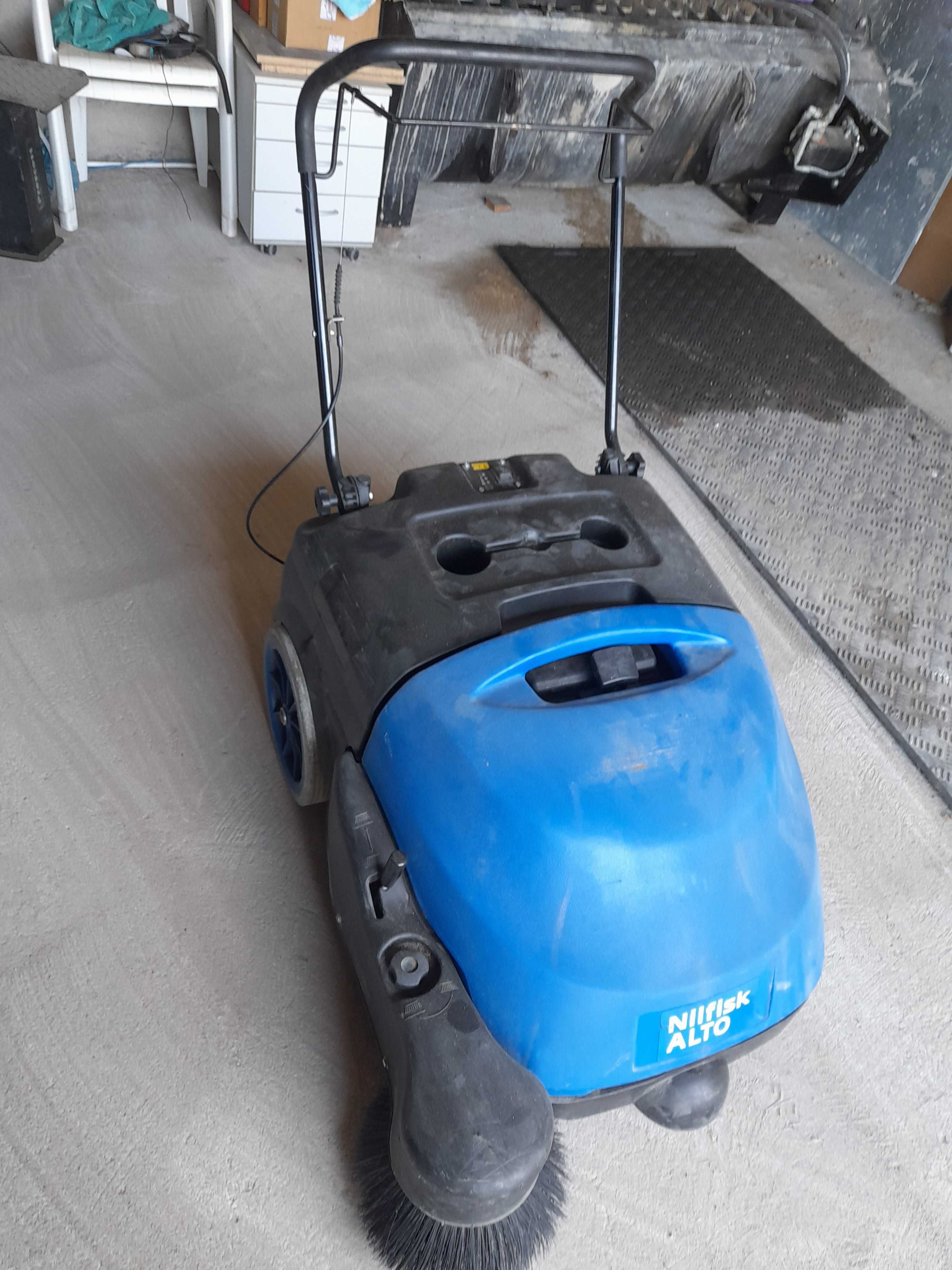 Nilfisk Alto Sweeper Floortec 350 Zamiatarka Elektryczna Akumulatorowa