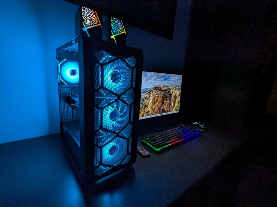 Komputer monitor gamingowy GTX 1660 Super SSD klawiatura LED GWARANCJA