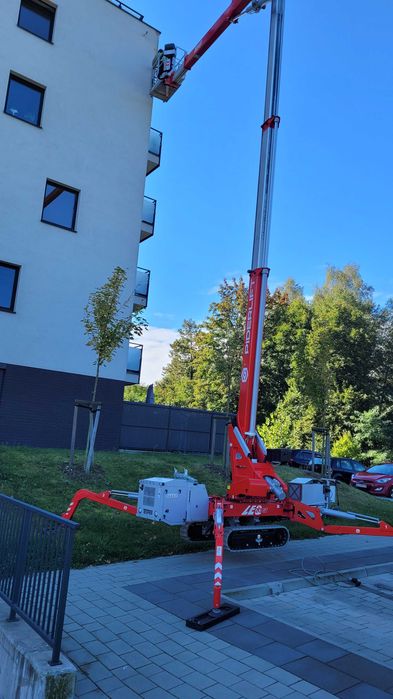 Najem wynajem Zwyżka Leo23gt Podnośnik 23m , szer.100cm wys.200cm