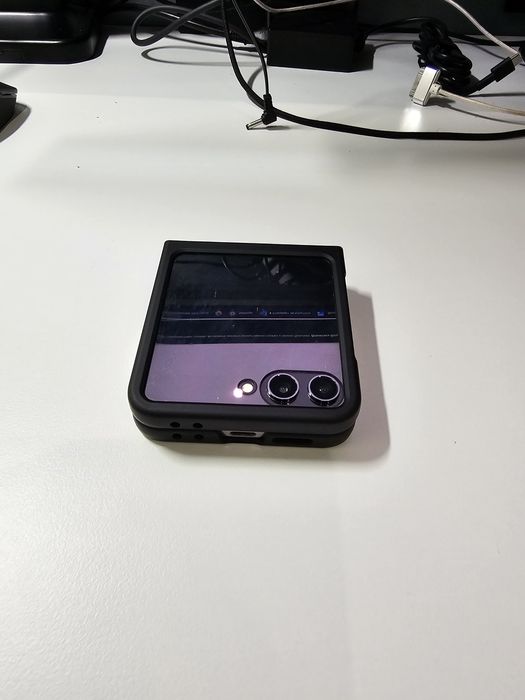 Мобільний телефон Samsung F731B Galaxy Flip 5 8/256GB Lavender