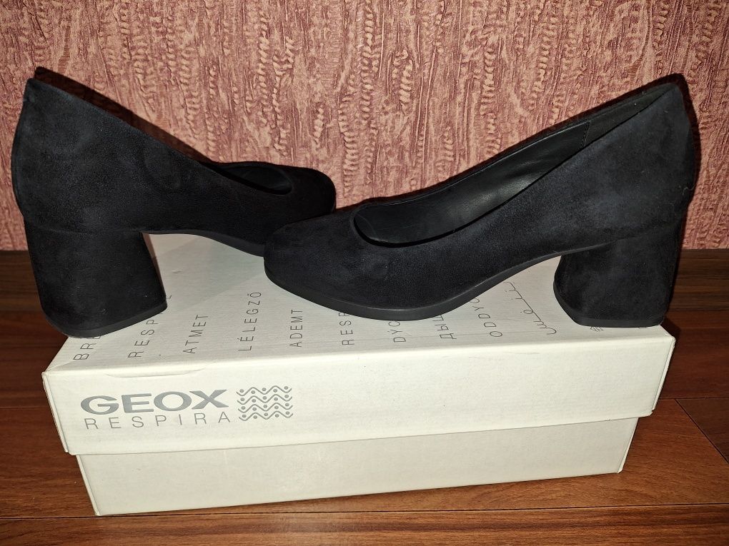 Туфли женские Geox