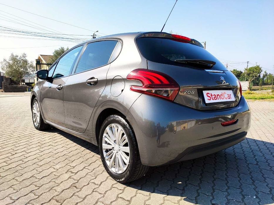 Peugeot 208 1.6HDI Style