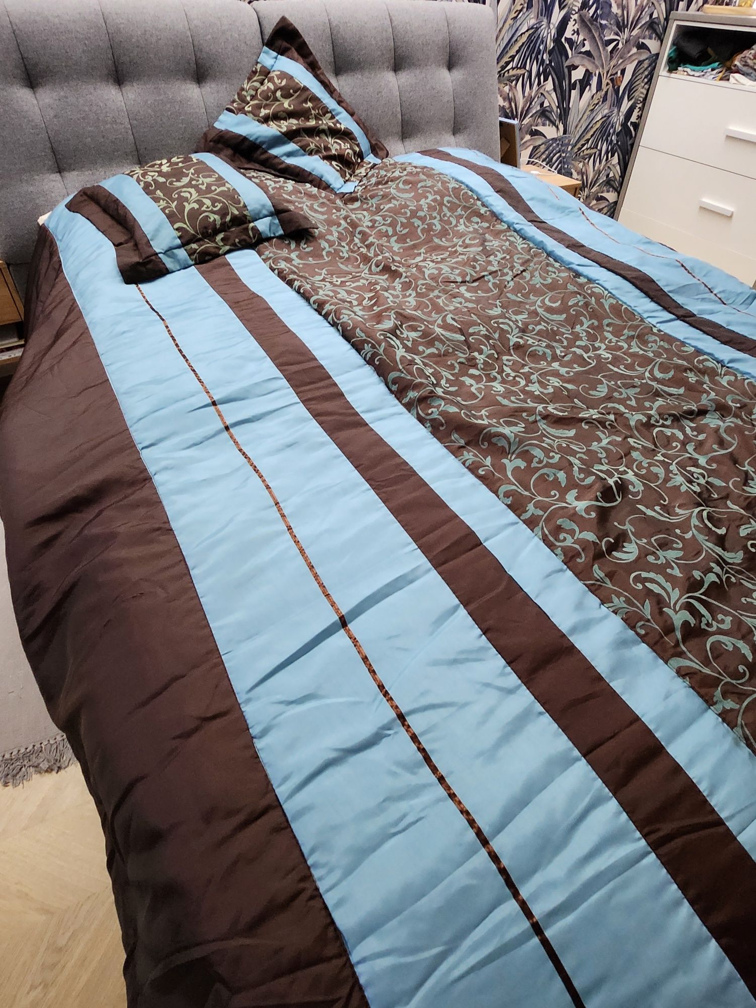 Narzuta na łóżko turkus niebieski brąz