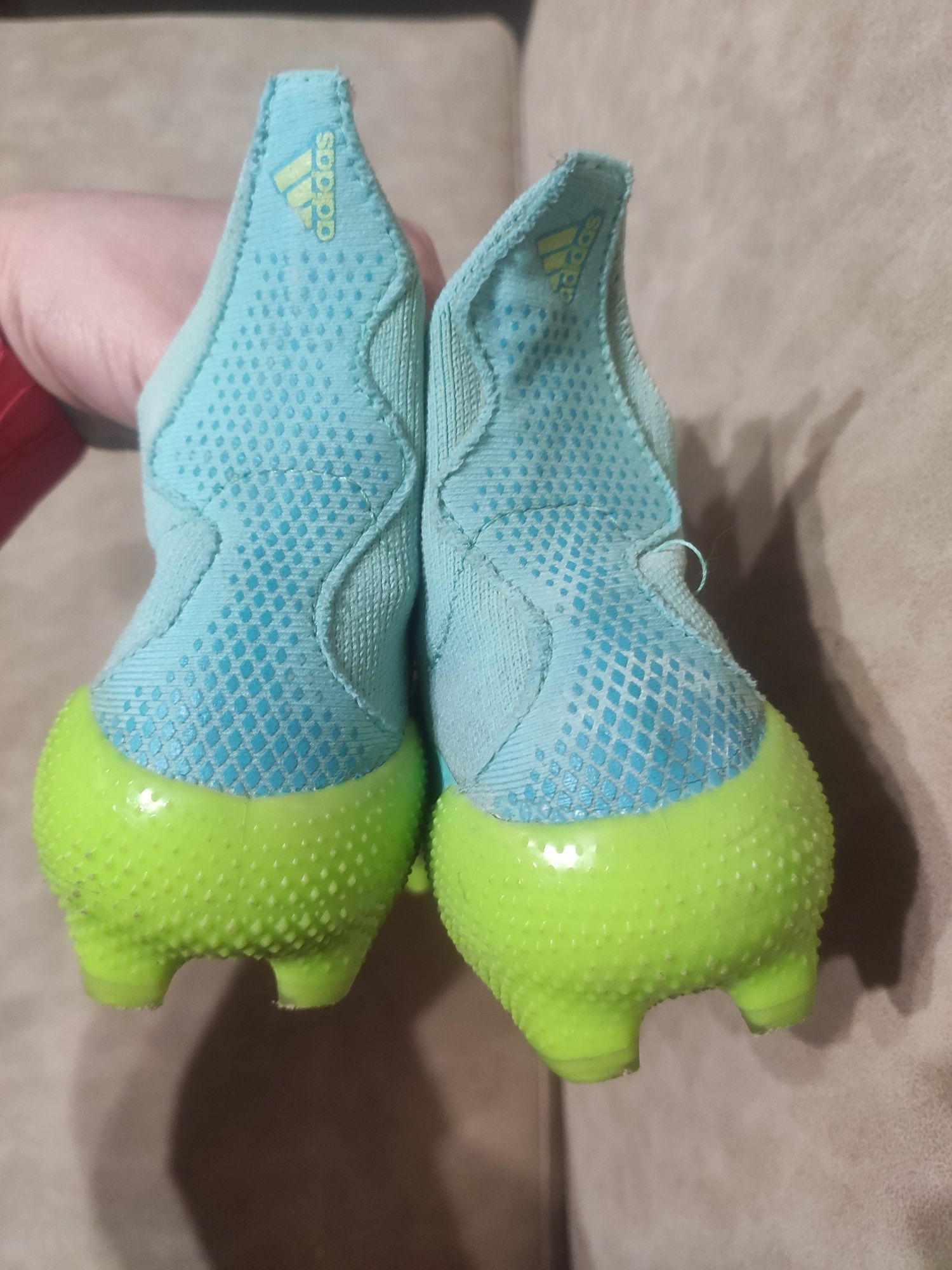 бутси Adidas PREDATOR FREAK + FG