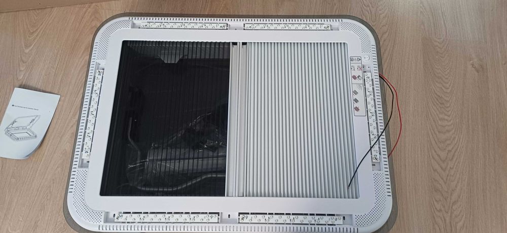 Okno dachowe Roof Window Dometic 70x50 led przyczepa kempingowa kamper