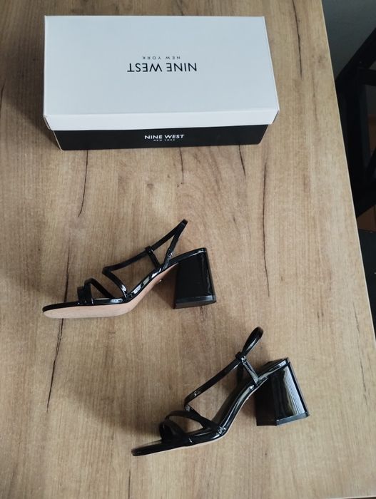 Sandały,  buty czarne na obcasie marki, Nine West, nowe, rozm 37