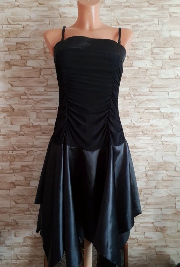 Czarna wieczorowa marszczona sukienka wizytowa gotycka goth emo grunge