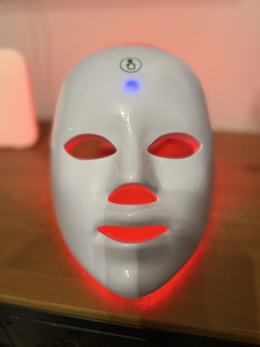 Maska LED do terapii światłem