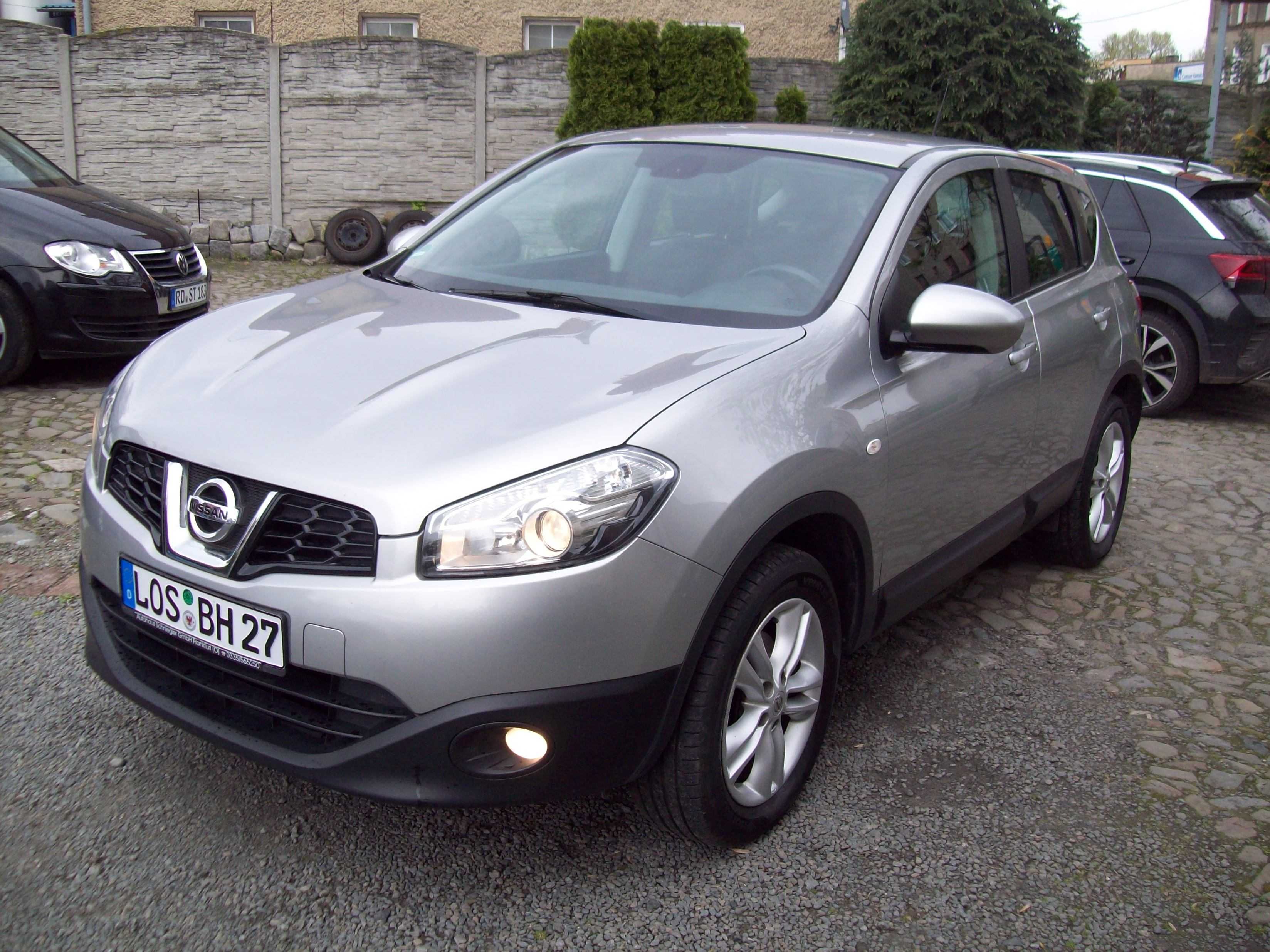 NISSAN QASHQAI 1,6/stan idealny/klimatronik