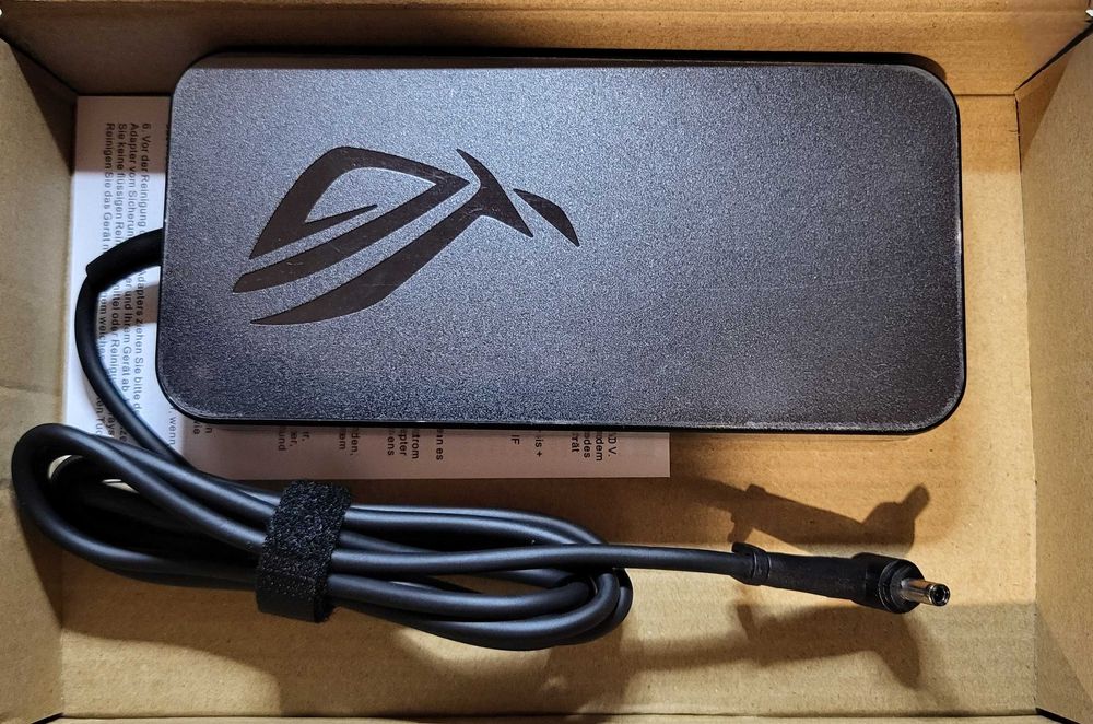 Блок питания, зарядное устройство ноутбука ASUS, MSI штекер 4.5 x 3.0