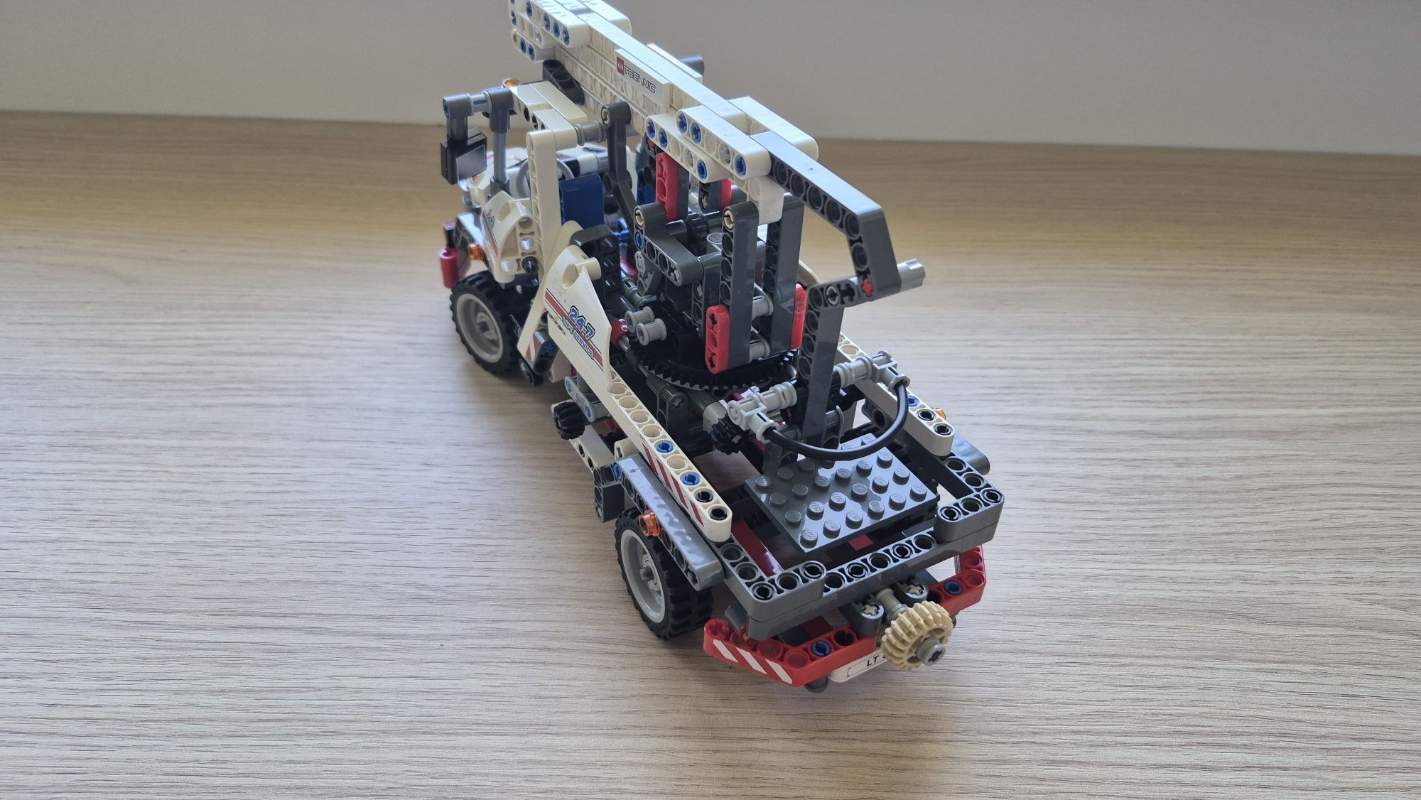 Lego technic 8071 podnośnik