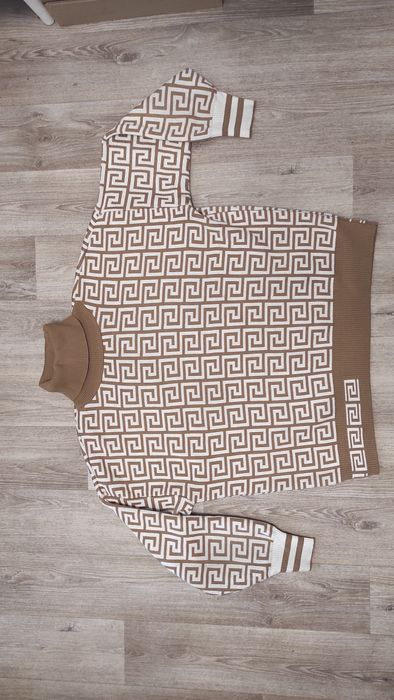 Светр 56-58 розмір якісна в'язка в ідеальному стані