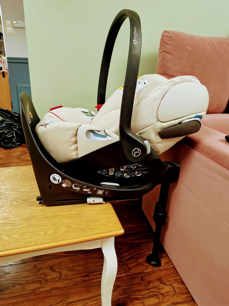 Fotelik Cybex Sirona Z i - size for ferrari Baza obrotowa