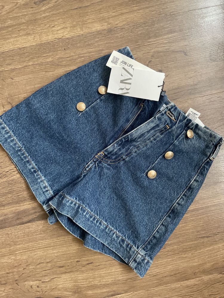 Шорти Zara нові