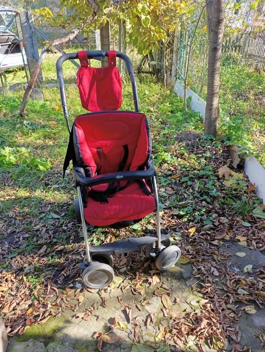 Дитяча коляска яка була у вжитку в доброму стані
