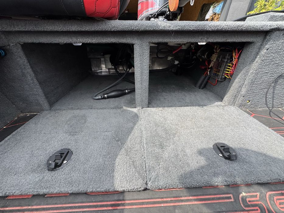 Продам човен Alba Silver Bollet