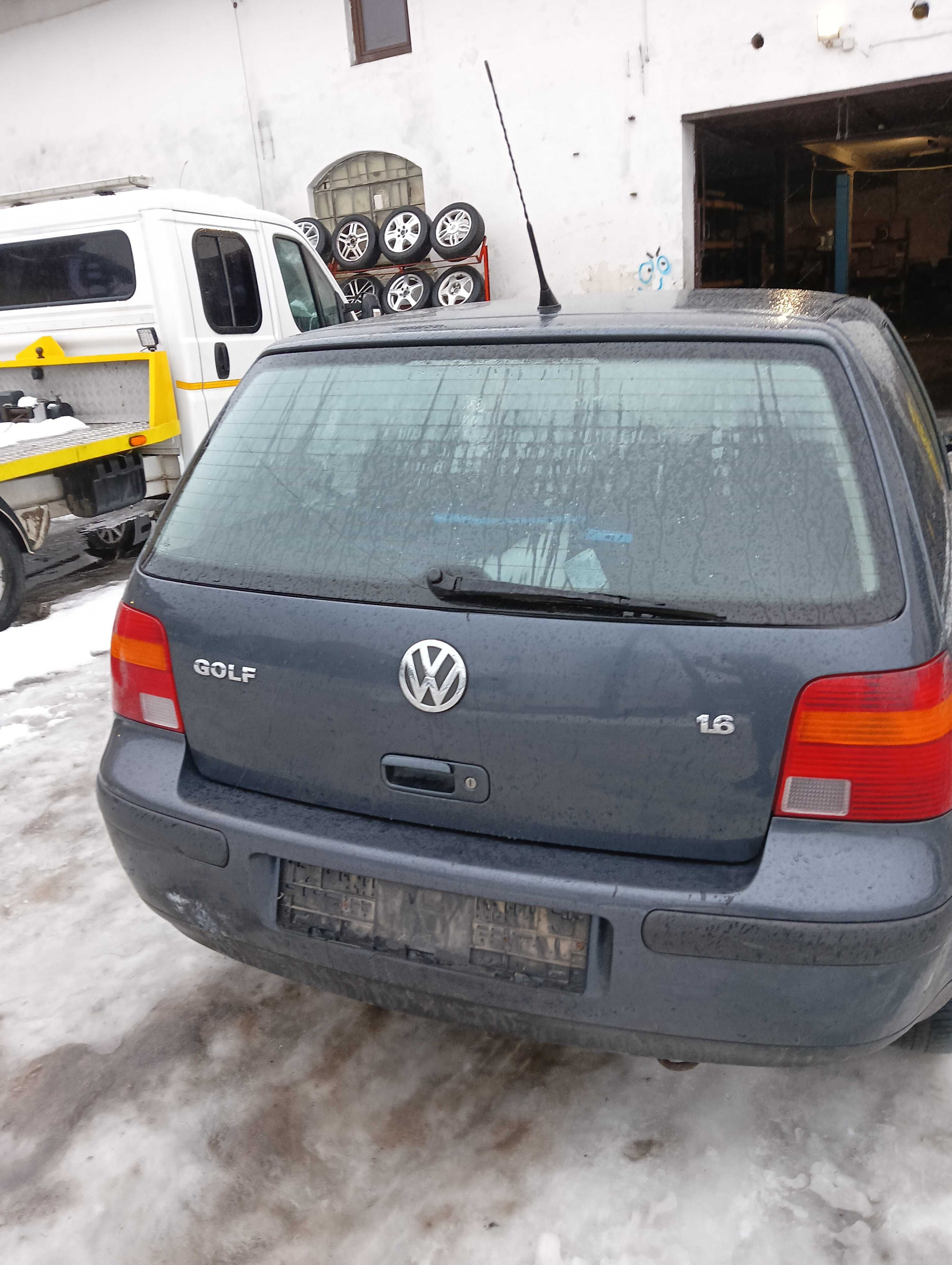 Golf 4 IV  1.6 SR  Drzwi maska zderzak klapa błotniki silnik 1.6sr