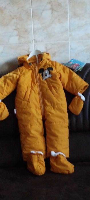 Комбінезон на  теплу зиму або холодну весну