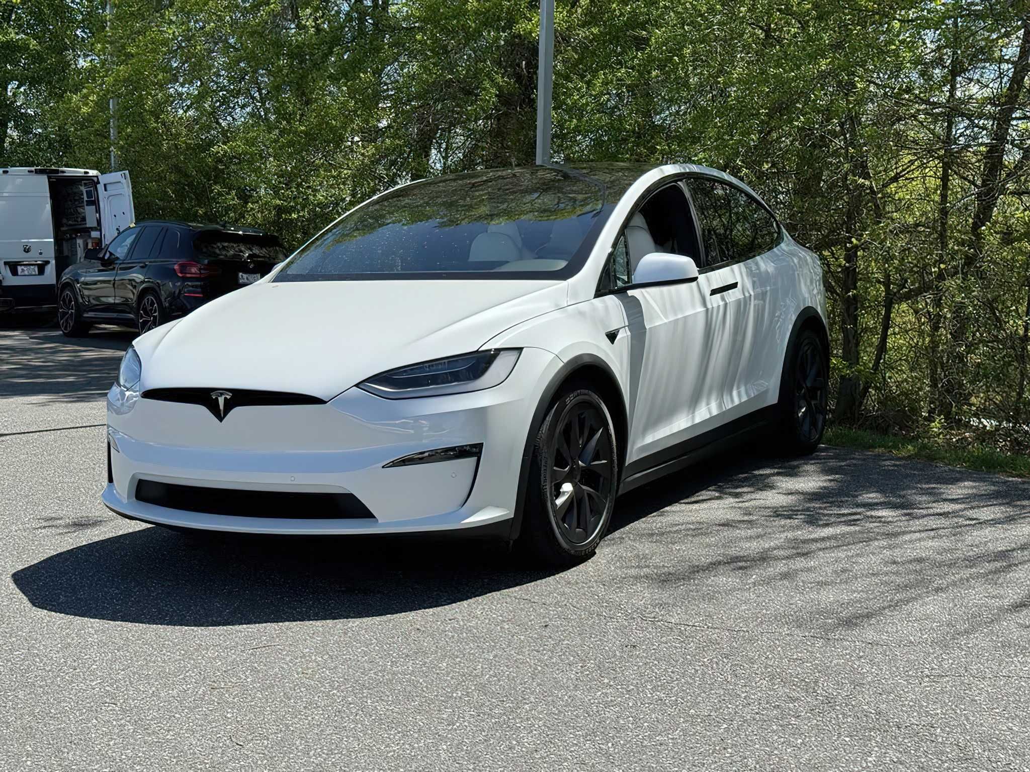 Tesla  Model X 2022