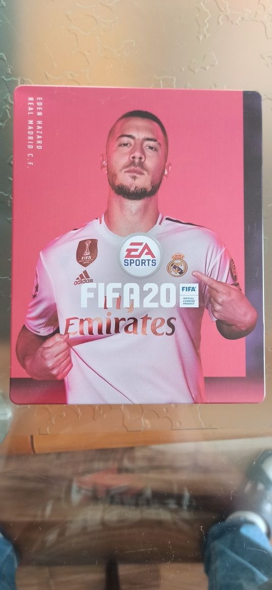 Gta Fifa 20 PS4. Wersja z metalowym pudełkiem.