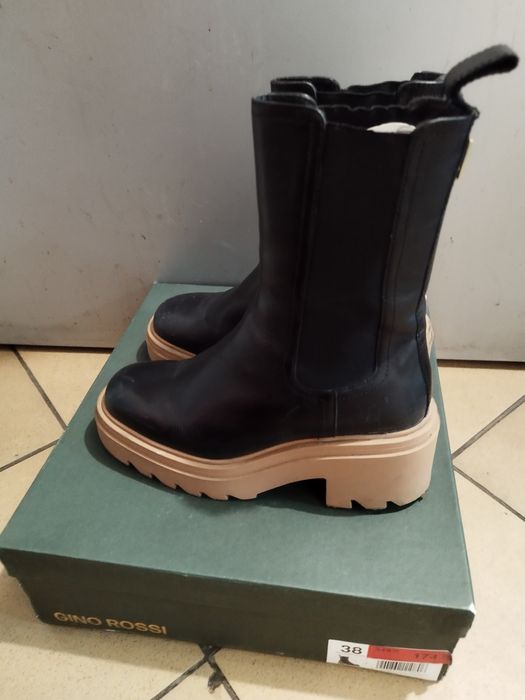 Buty damskie Gino Rossi