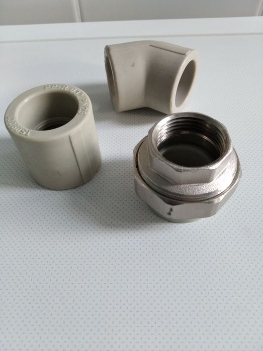 Фитинги Мрн,Мрв под пайку. Тройники PPR. Муфты.Уголки