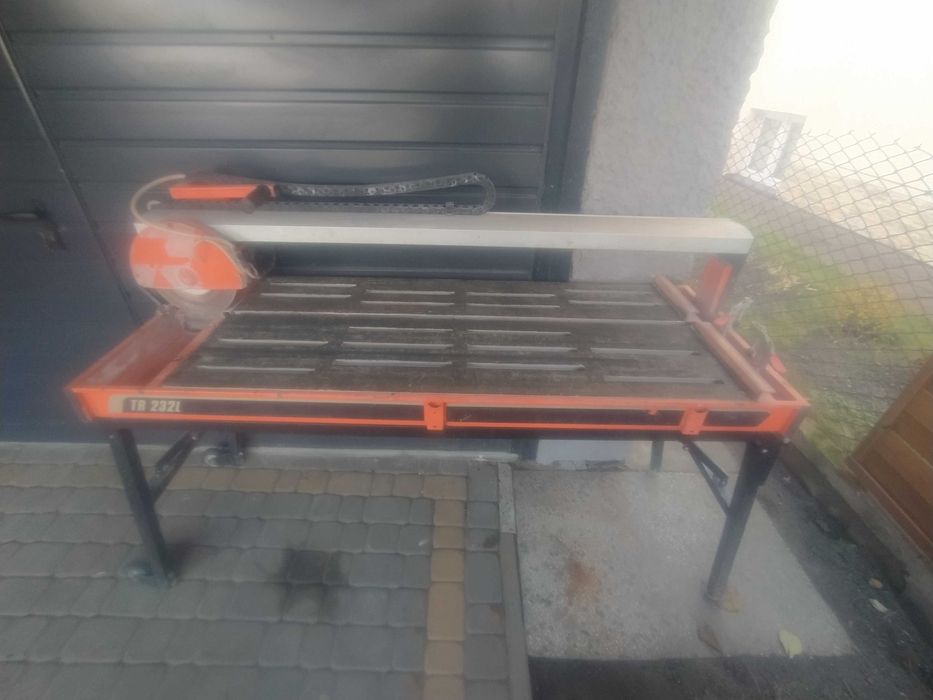 Przecinarka do płytek Norton Clipper do cięcia dużych formatów 120