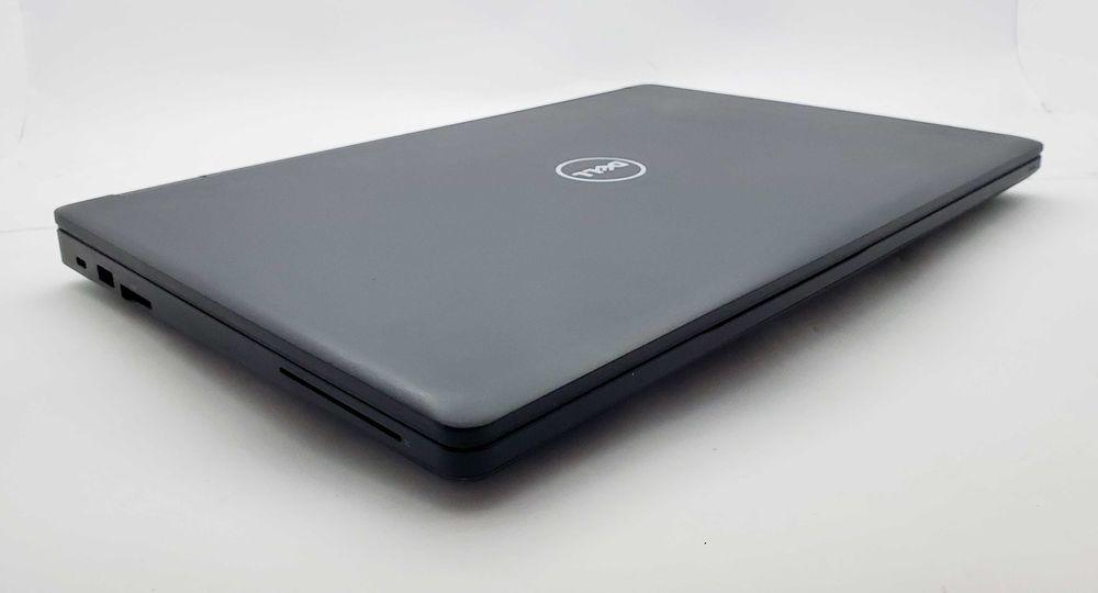 Dell Latitude E5580 i5-6440HQ 8/256 FullHD MX940 HDMI VGA WiFi (9313)