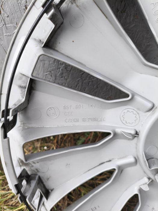 Ковпак на Шкода r16