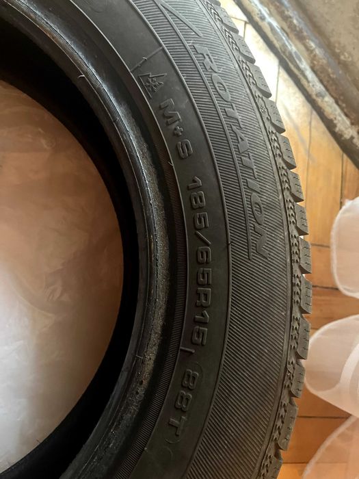 Б\У Зимові Шини Debica Frigo 2 185/65 R15 88T