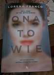 Loreny Franco-Ona to wie