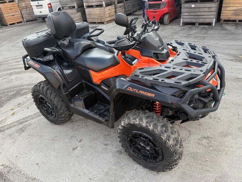 CAN-AM  1000 XTP