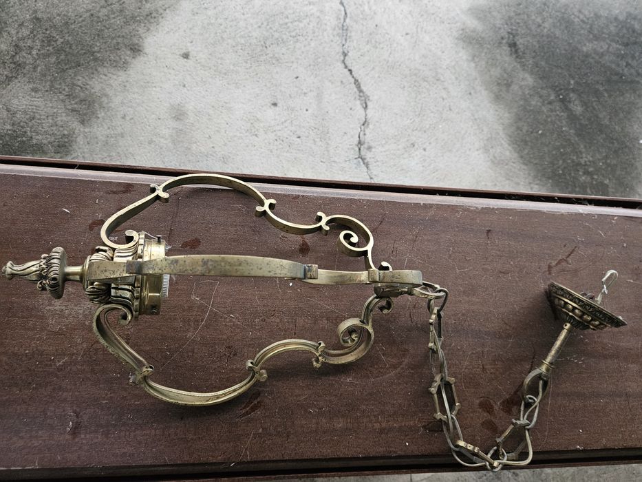 Diversos candeiros tecto e parede para venda