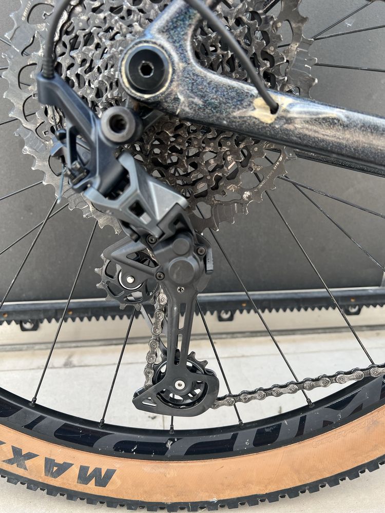 Bicicleta Coluer Poison Sl Boost 29