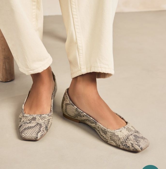 Балетки NEXT нові,бежеві р.41-41.5