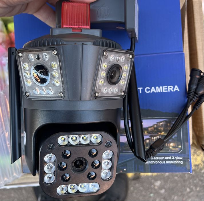 Уличная WiFi IP камера HW-SM1-20S 12 МП с 3 обьяктивами видеокамера