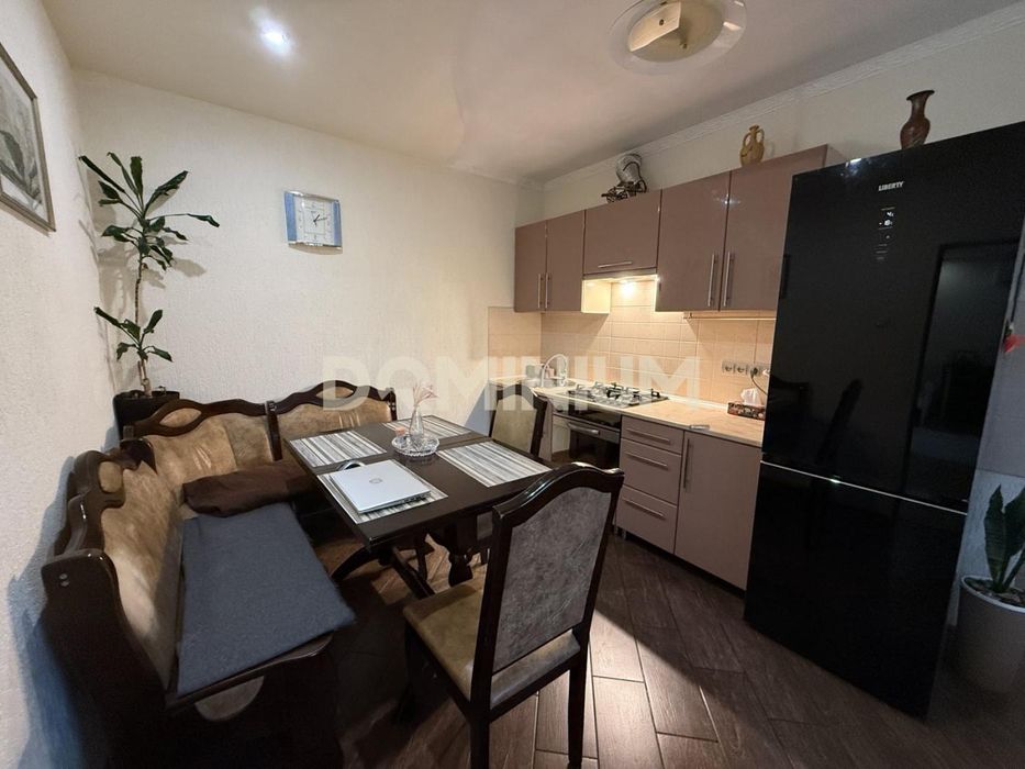 Продаж затишного будинку в м. Виноградів