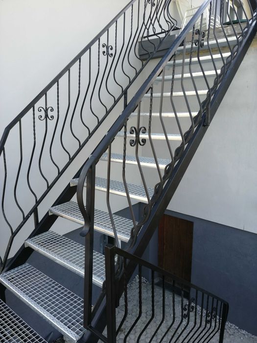 Schody metalowe cynkowane