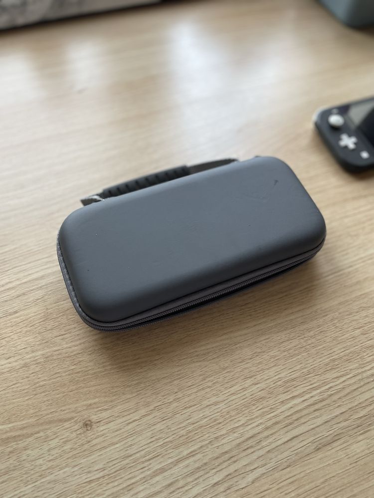 Ігрова приставка Nintendo Switch Lite