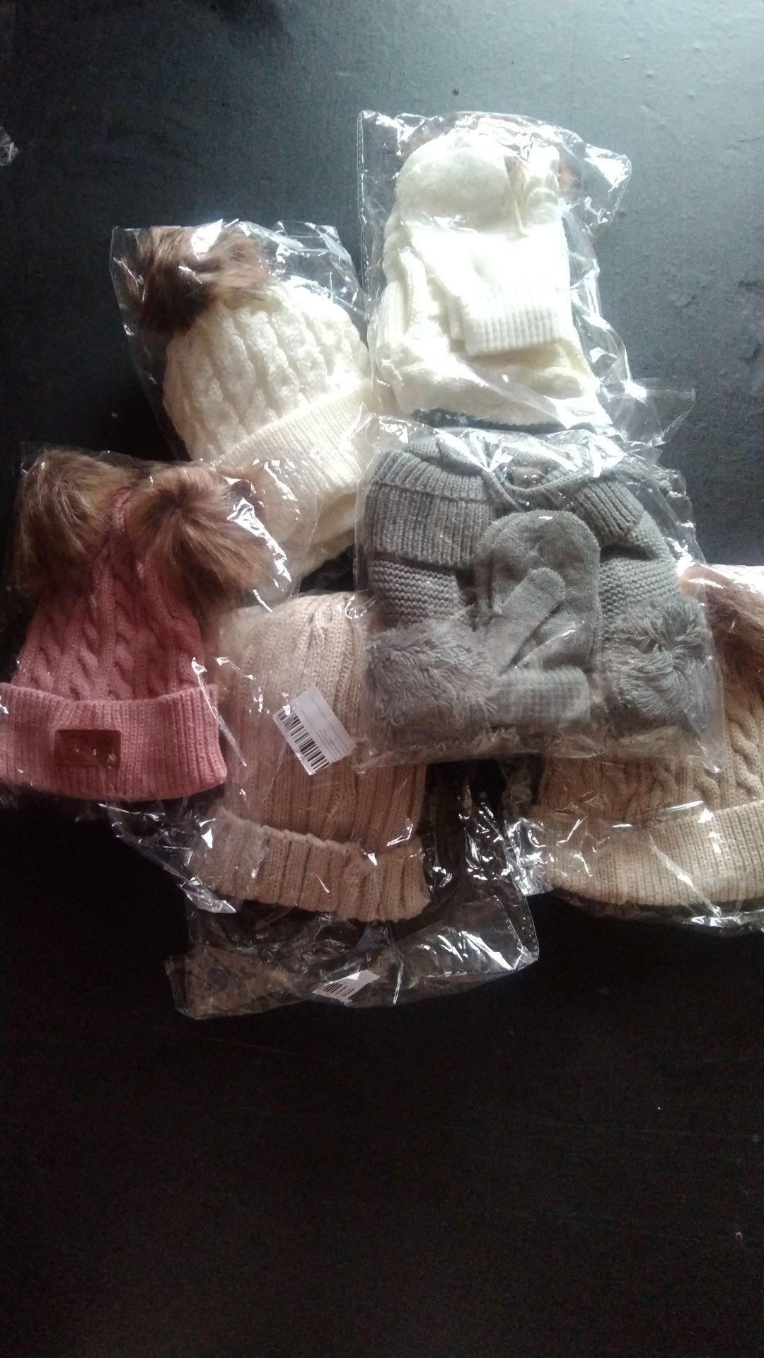 Шапка рукавиці шарф теплі набори