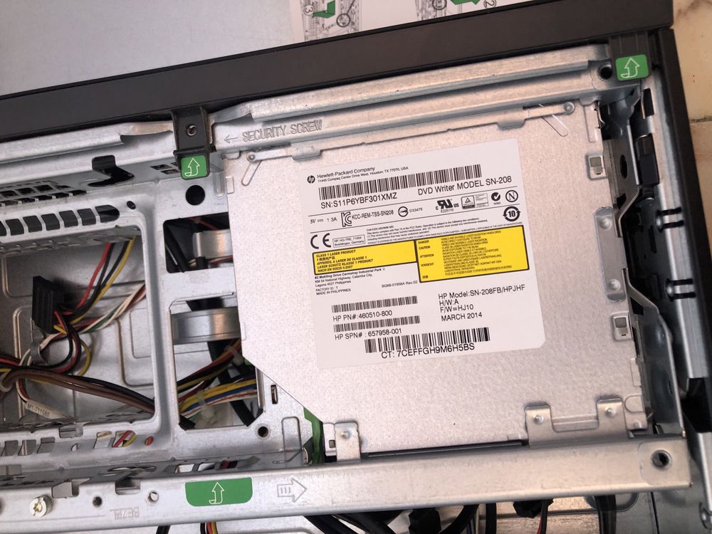 Caixa HP Elite DESK 800 G1 SFF + Leitor CD/DVD RW