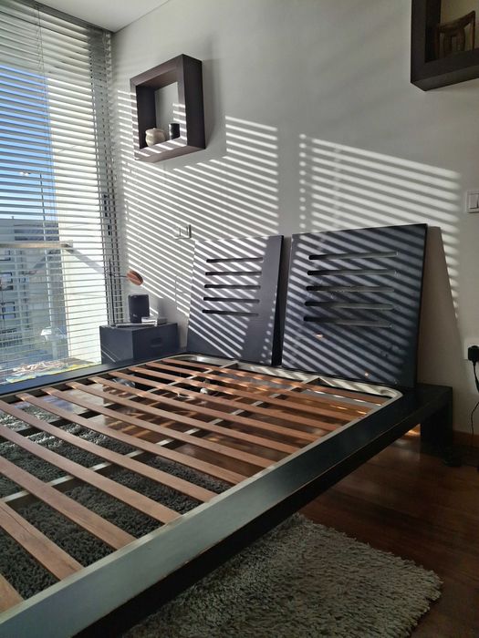 Cama de casal em faia e sucupira