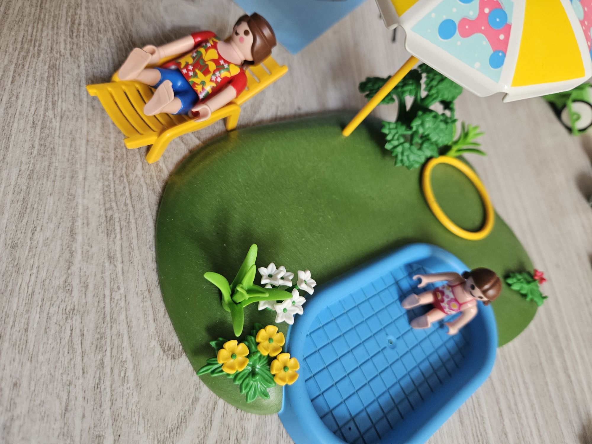 Ogromy zestaw Playmobil całość dom przedszkole szpital