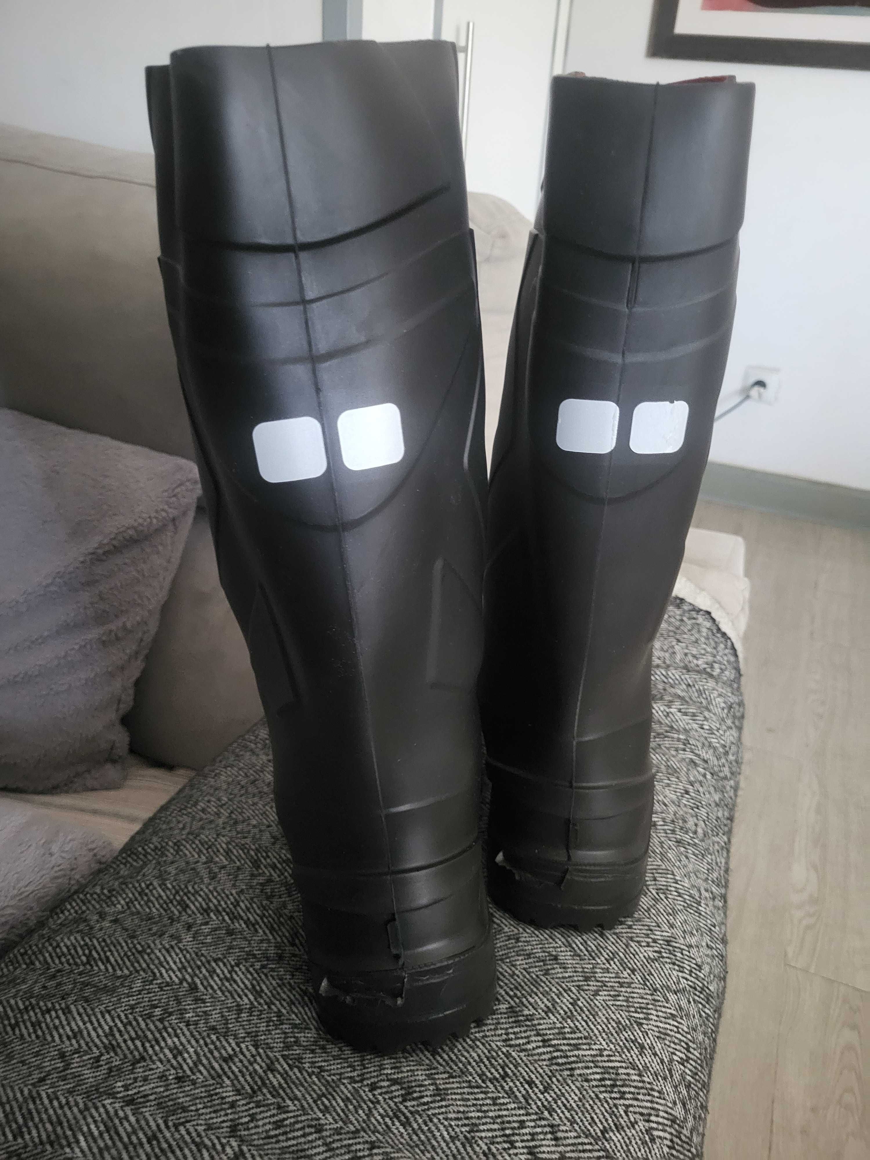 Botas de buracha