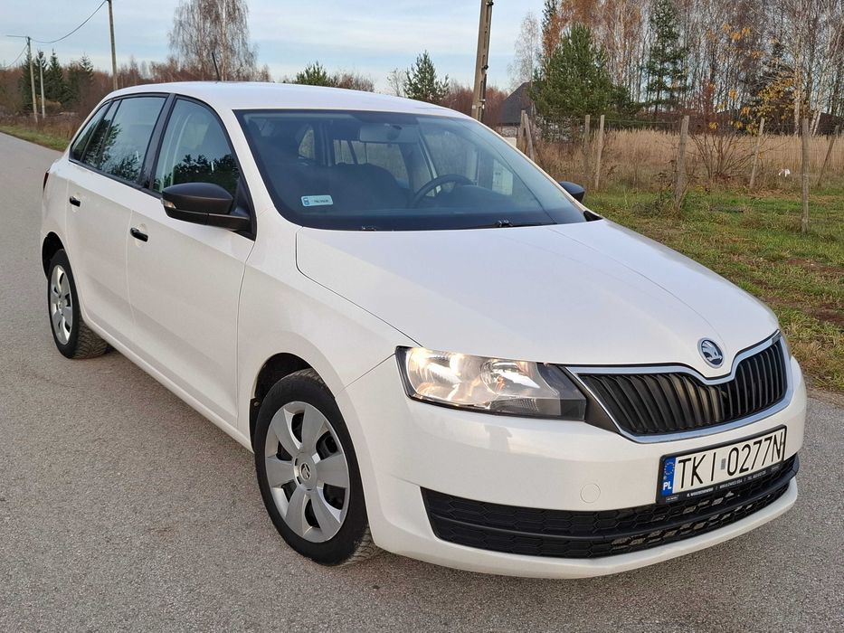 1.4 TDI_2015_Rapisd_Utrzymana_Do jazdy_4.5L na 100km