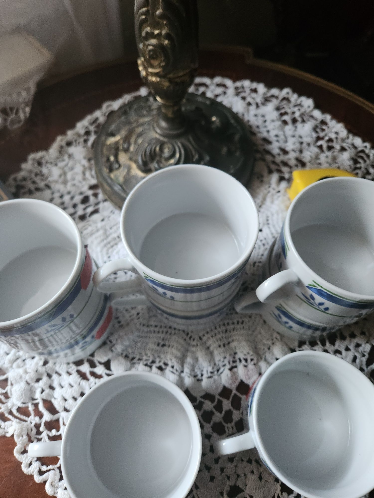 Filiżanki porcelana