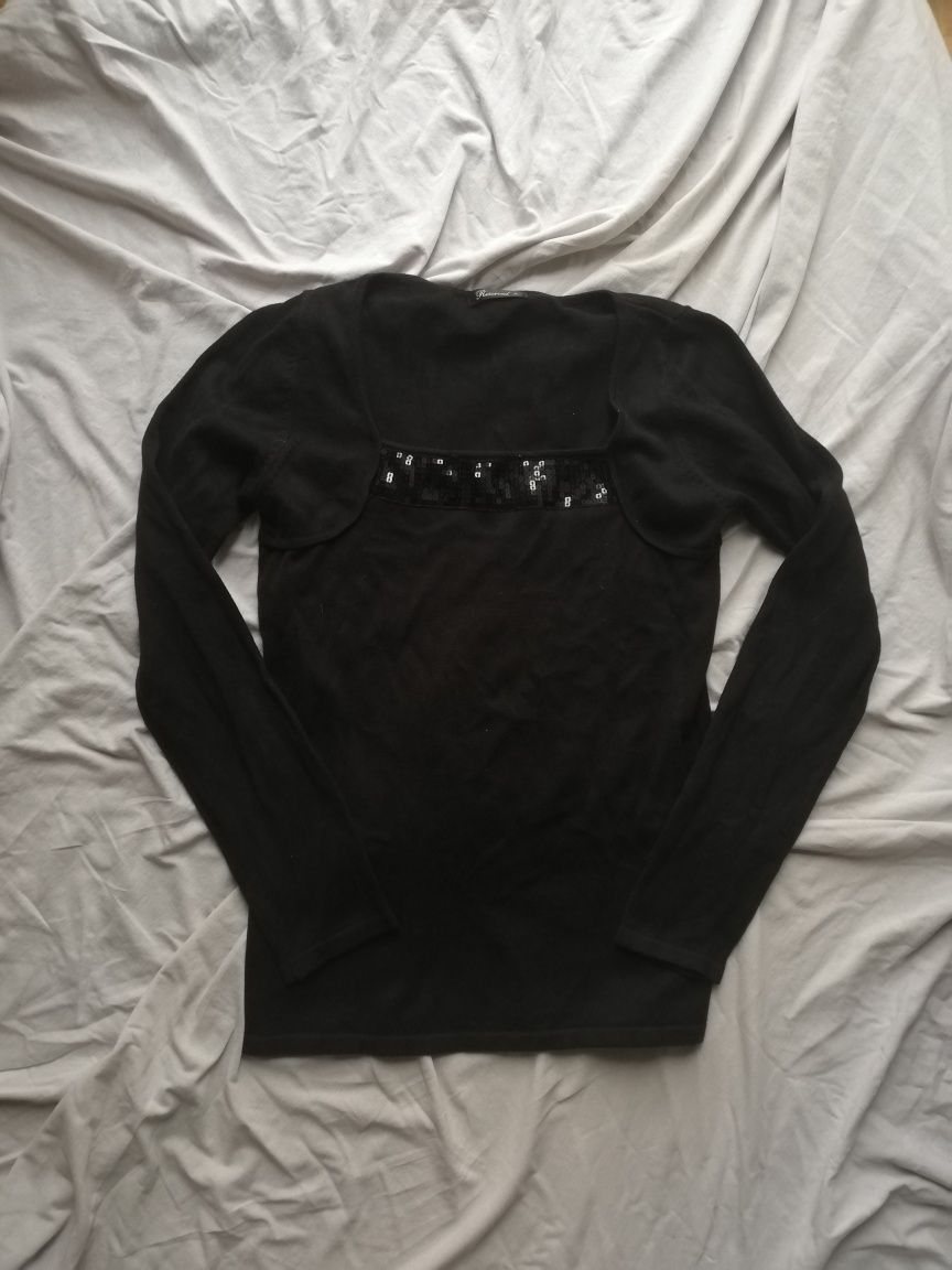 Czarny sweterek Reserved M 38