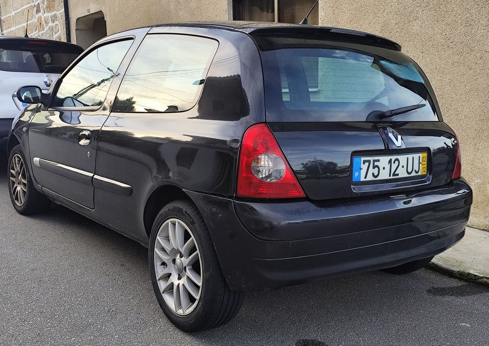 Renault Clio 2002