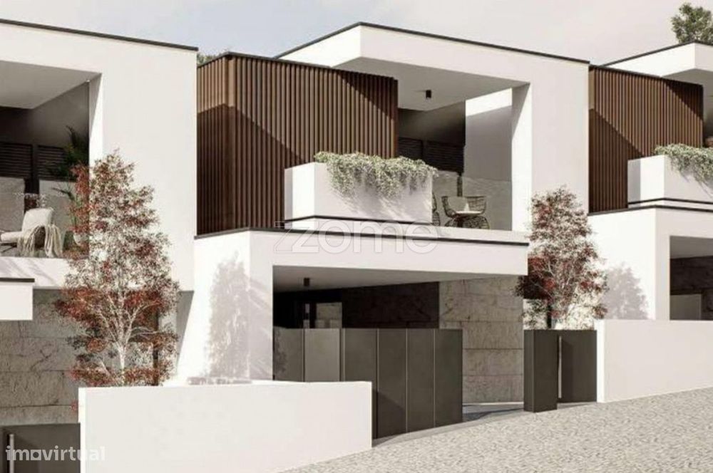 Moradia T3 em Vale S. Martinho- Vila Nova de Famalicão
