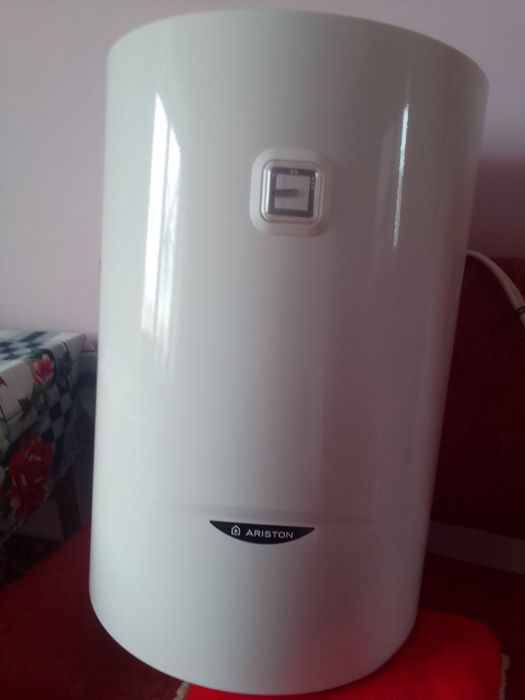 Бойлер ARISTON,обєм 80літрів